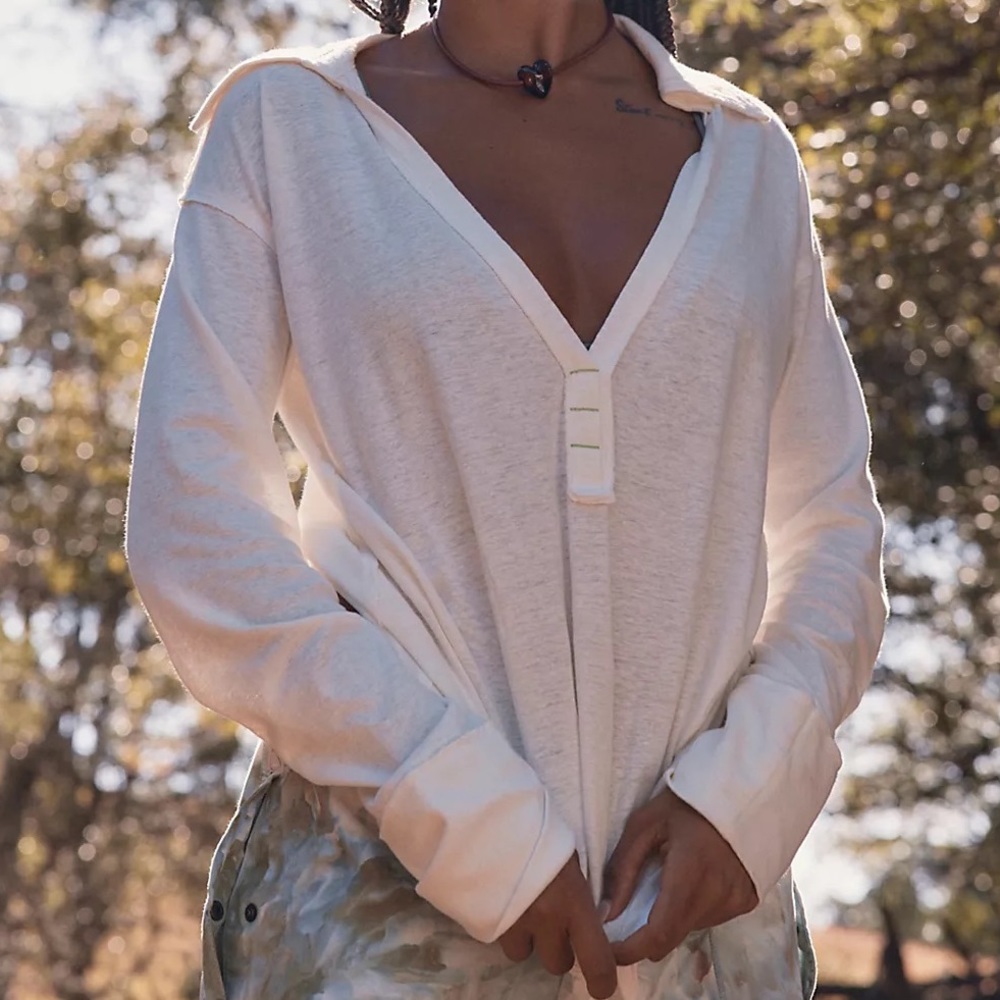FREE PEOPLE HEMP L/S COLLARED TOP (L)